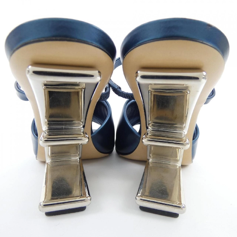 Giày sandal FENDI - Hàng hiệu Authentic 830415