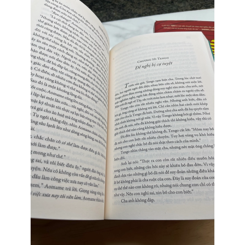1Q84 Haruki Murakami tập 1 và 2 552482