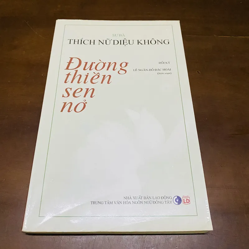 Đường thiền sen nở - Sư bà Thích Nữ Diệu Không  719132