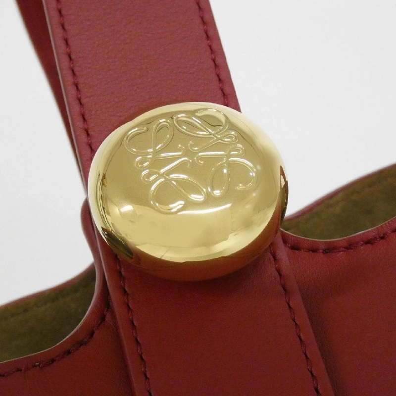 【Sản phẩm mới】Loewe Pebble Bucket Mini AANBBBMX01 Túi đeo vai 611368