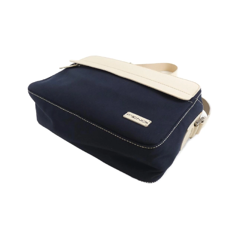 Fendi 16428 Túi đeo vai - Hàng hiệu Chính hãng 767817