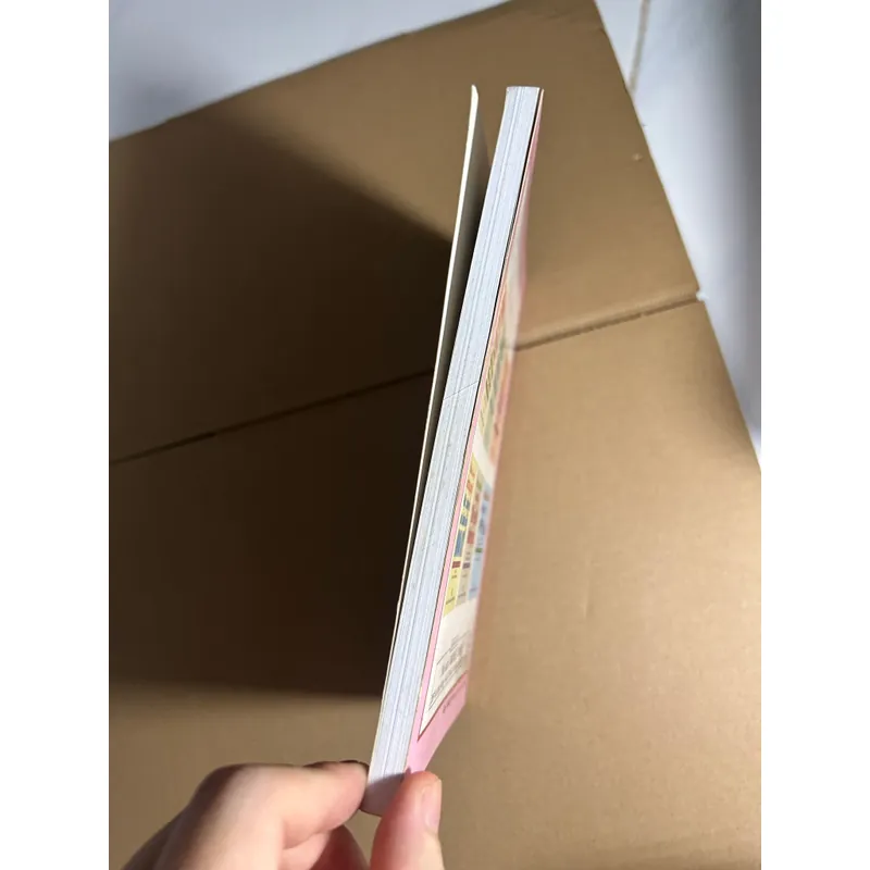Đàm thoại tiếng anh trong ngành dịch vụ khách sạn (không CD) 557926