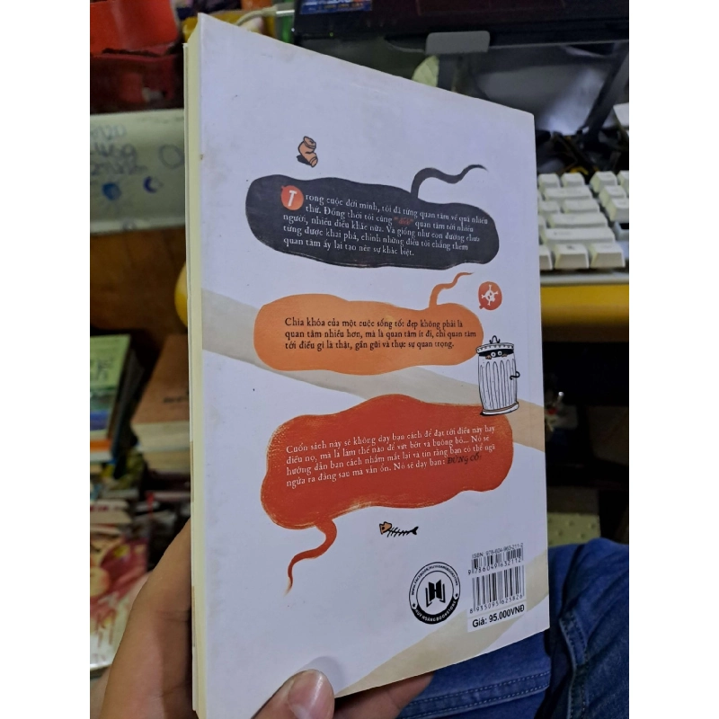 Nghệ thuật tinh tế của việc đếch quan tâm - Mark Manson KỸ NĂNG HCM1008 919800