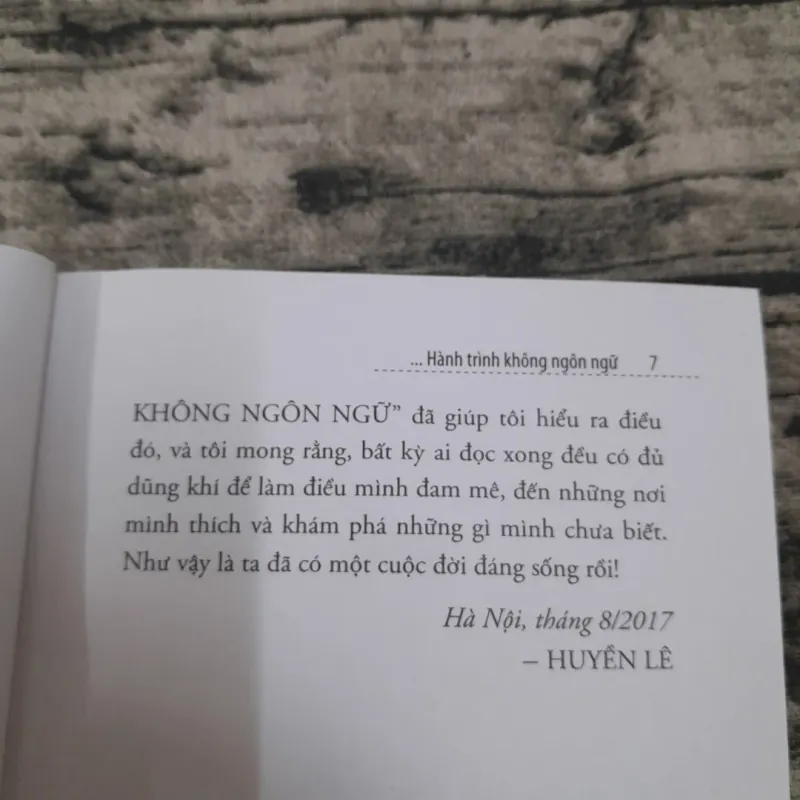 Tây Ban Nha-Hành trình không ngôn ngữ. Tg. Uyên Nguyên. 784637