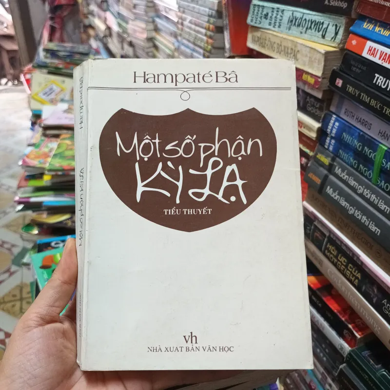 Một Số Phận Kỳ Lạ- Hampateba 693003