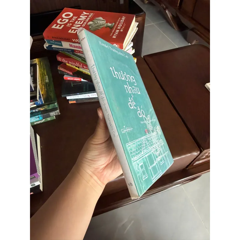 Thương Nhau Để Đó – Hamlet Trương & Iris Cao | Sách Tản Văn Tình Yêu Kèm CD - K3 1010842