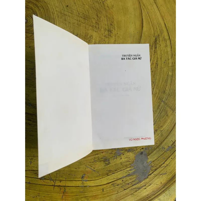 TRUYỆN NGẮN BA TÁC GIẢ NỮ 745816