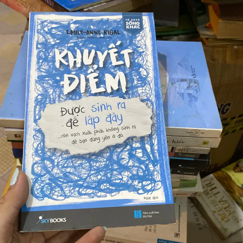 Khuyết điểm được sinh ra để lắp đầy 929486