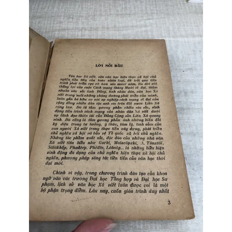 Lịch sử Văn học Xô Viết tập 1 1009804