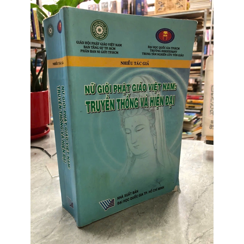 NỮ GIỚI PHẬT GIÁO VIỆT NAM TRUYỀN THỐNG VÀ HIỆN ĐẠI 471821