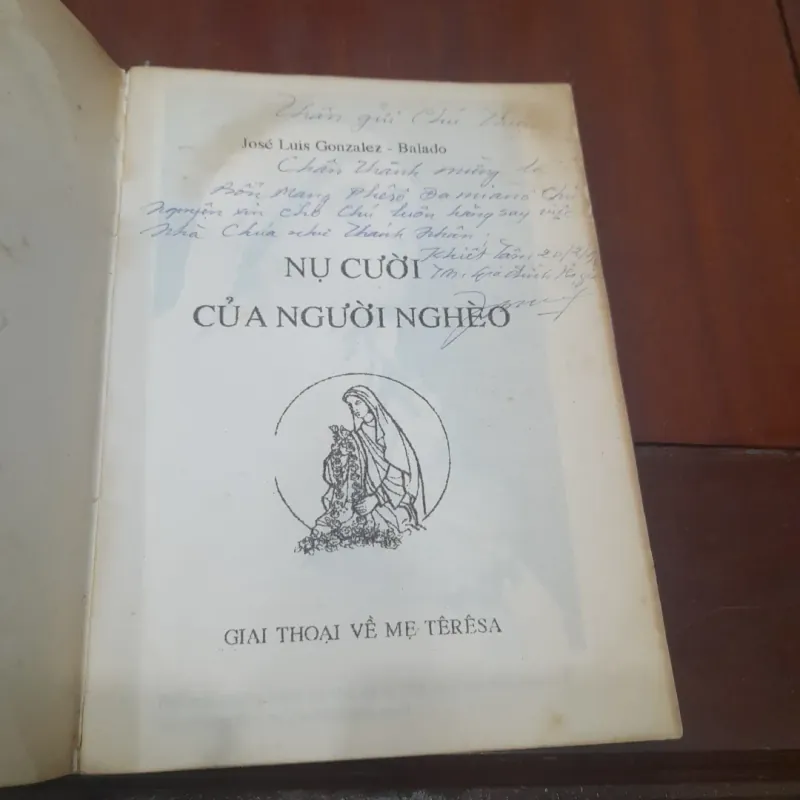 NỤ CƯỜI CỦA NGƯỜI NGHÈO (giai thoại về Mẹ Têrêsa) 756262