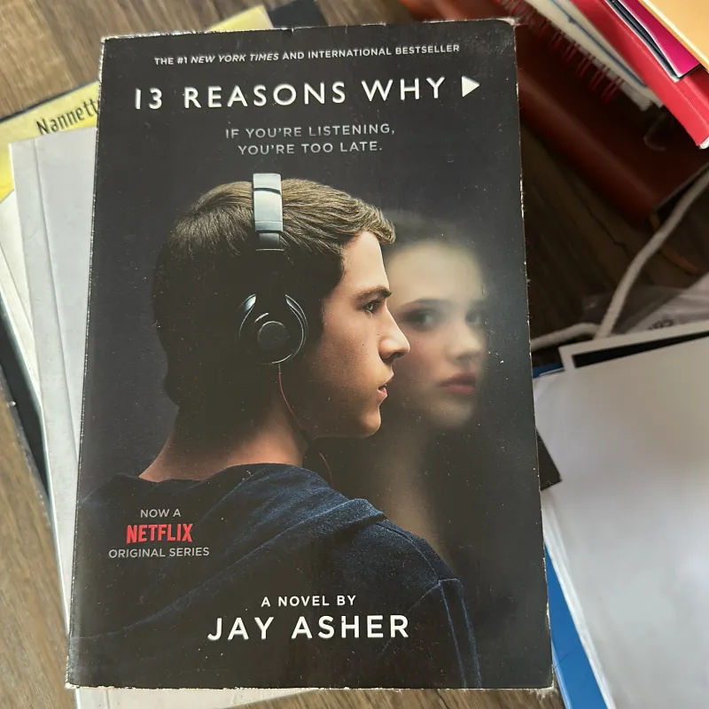 Sách 13 Reason Why 971132