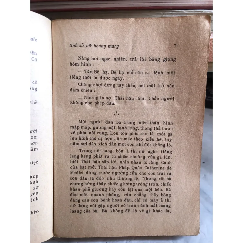 Tình sử nữ hoàng Mary - John Hale  1034181