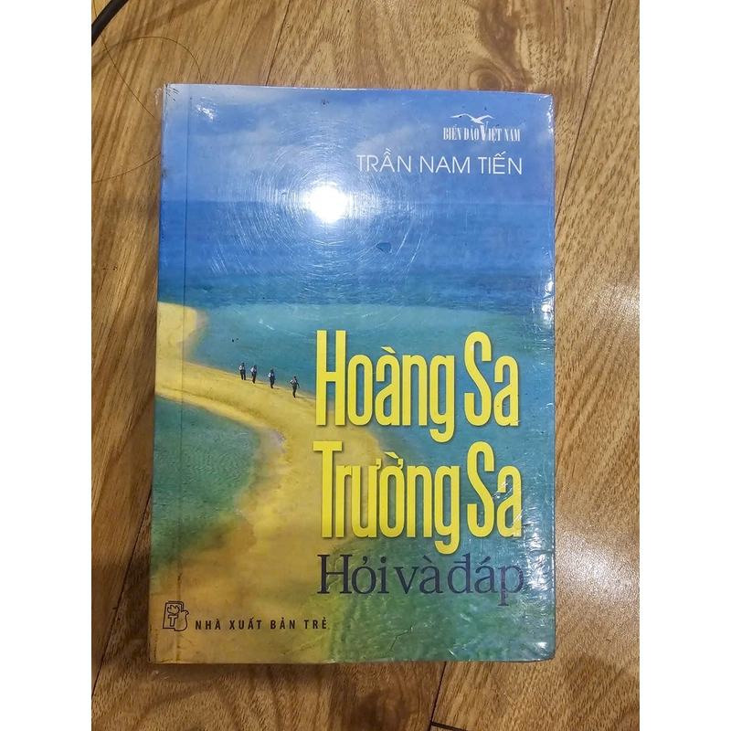 Hoàng sa  - trường sa
49k (bìa 98k) 379311