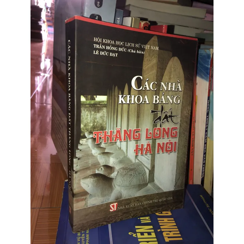 Các nhà khoa bảng đất Thăng Long - Hà Nội  599015