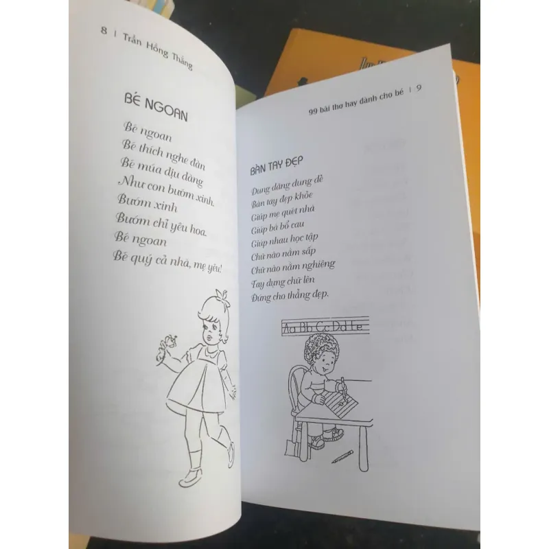 99 bài thơ hay dành cho bé - Trần Hồng Thắm 749122