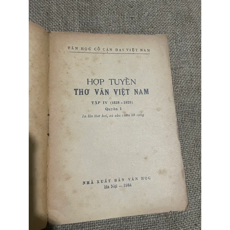 Thơ văn Việt Nam 1958-1920 593011