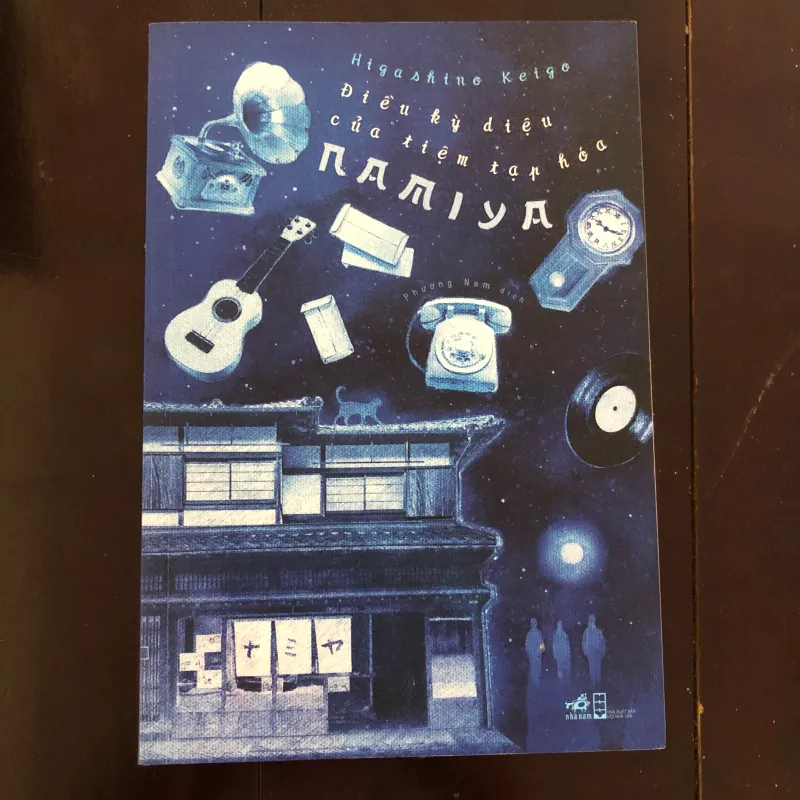 Sách Tiểu thuyết Những điều diệu kỳ của tia mặt trời - Higashino Keigo mới 90% 788108