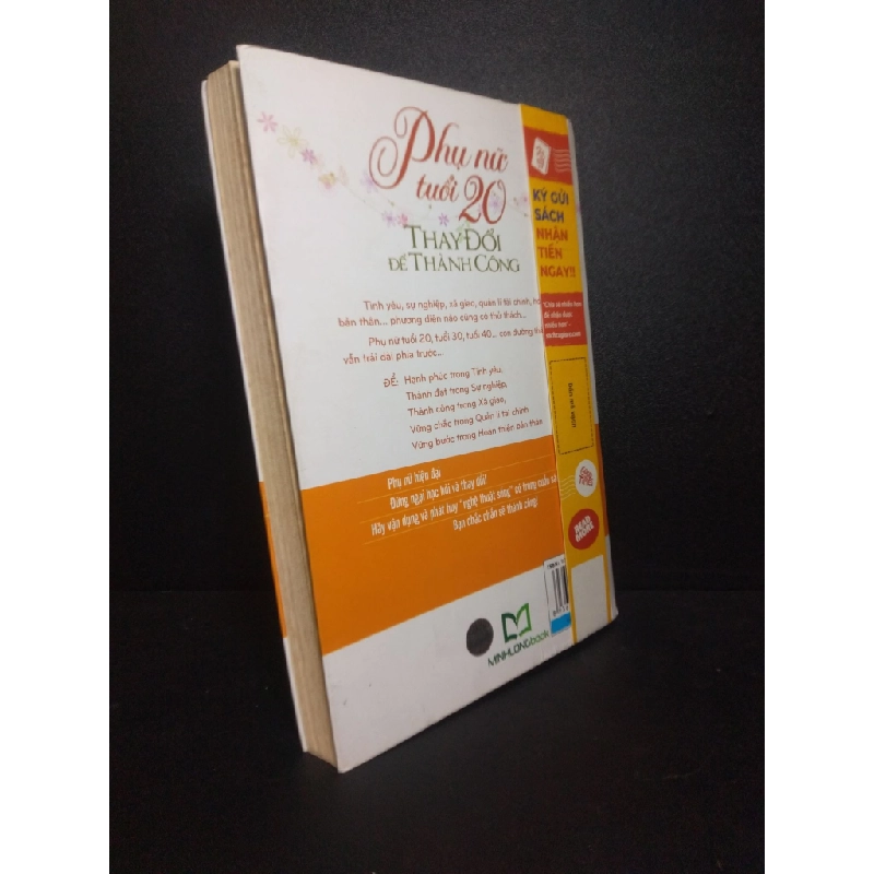 [Phiên Chợ Sách Cũ] Phụ nữ tuổi 20 thấy đổi để thành công Trương Oánh 2015, 2303 416007