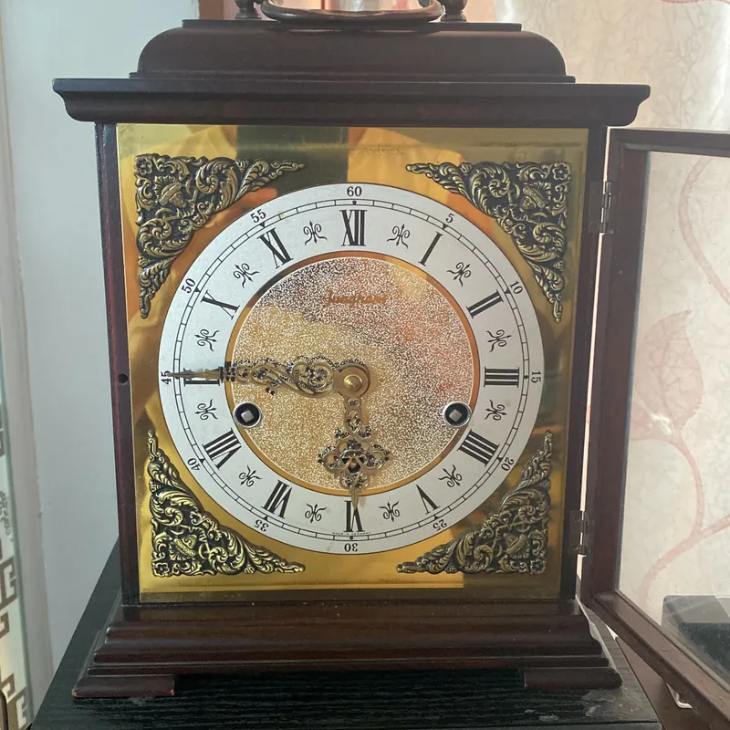 Đồng hồ cổ 696215