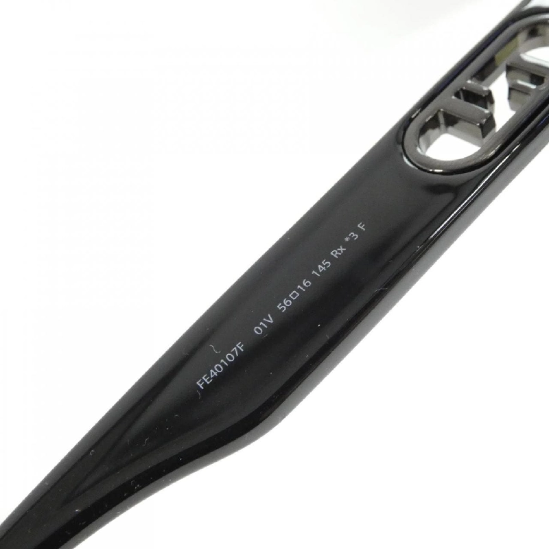 【Sản phẩm mới】Kính râm Fendi FE40107F 625310