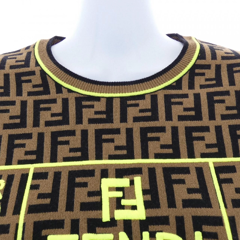 FENDI FZY780 A7UB Áo len - Hàng hiệu Chính hãng 823694