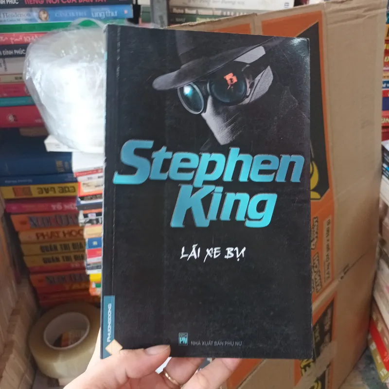 Lái xe bự - Stephen King 977673