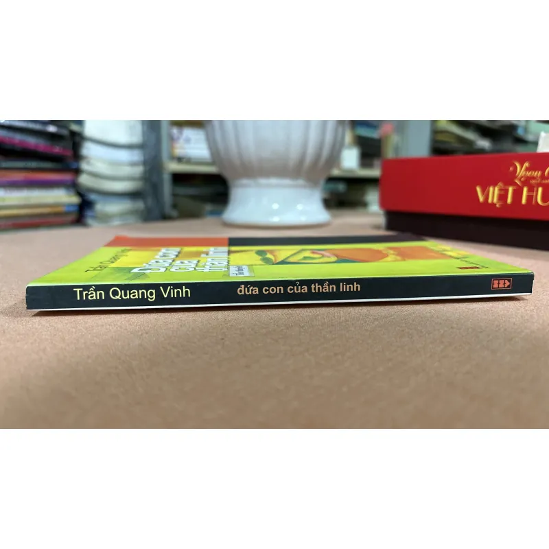 Đứa con của thần linh 🌊 749451