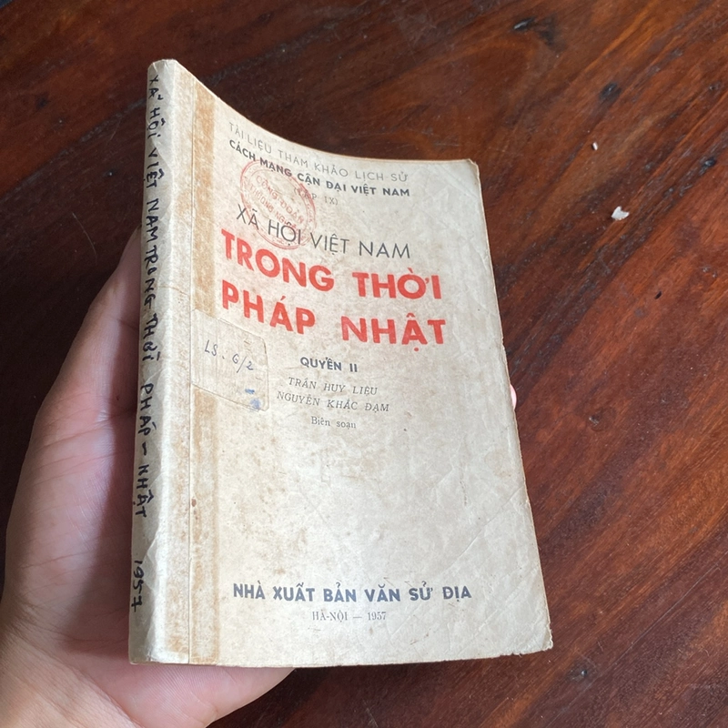 XÃ HỘI VIỆT NAM TRONG THỜI PHÁP NHẬT, QUYỂN II, XB 1957 474602