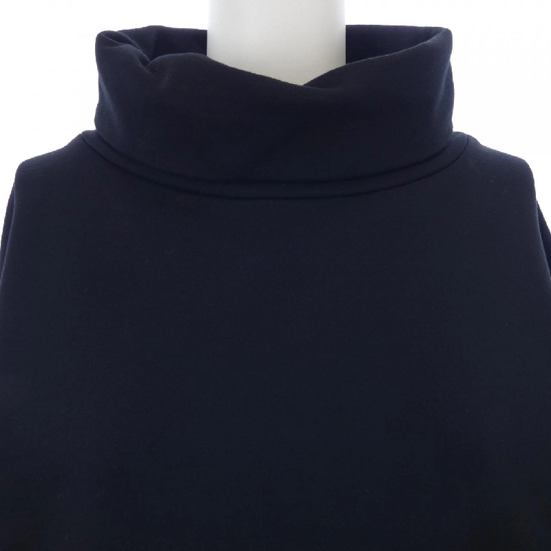 SLOANE SL8W-T499 Top - Hàng hiệu Chính hãng 824471