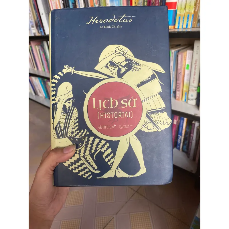 Lịch sử Omega bìa cứng  719010