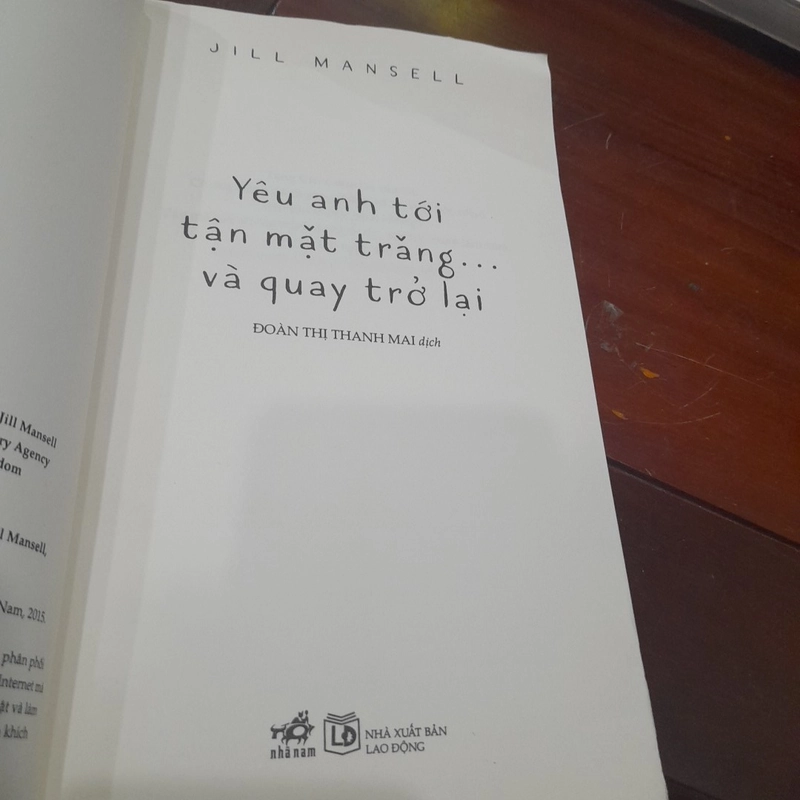 YÊU ANH TỚI TẬN MẶT TRĂNG ... và quay trở lại (bestseller, nhã nam phát hành) 284219