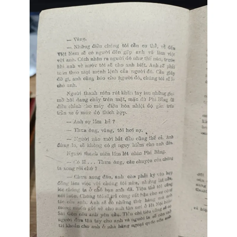 Kế hoạch bàn tay vô hình - Tiểu thuyết tình báo 971895