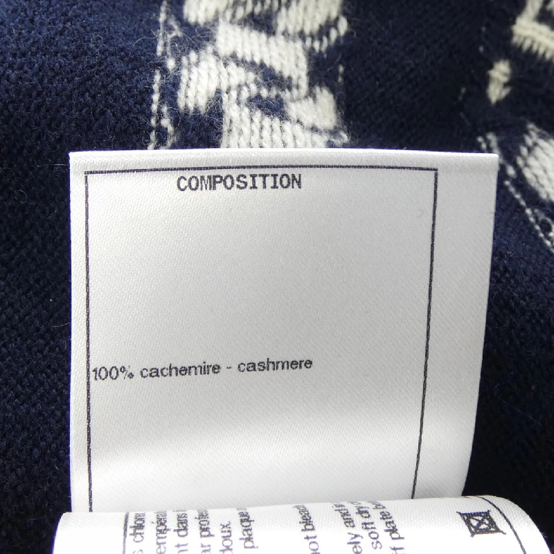 【Khuyến mãi】Áo khoác CHANEL 644636