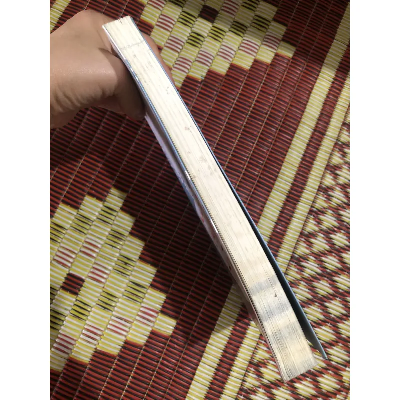 Sách Nửa Vòng Trái Đất Uống Một Ly Trà - Tuỳ bút ẩm thực 790789