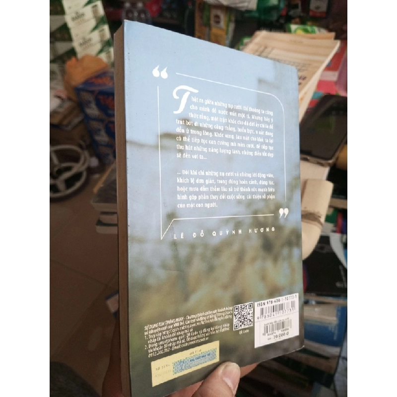 Luật Hấp Dẫn Của Nụ Cười - Lê Đỗ Quỳnh Hương 2018 mới 80% ố Sách văn học HCM1004 1007404