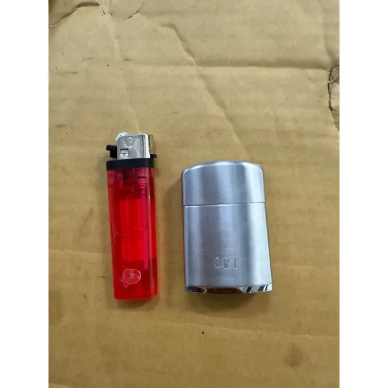 bật lửa xăng đá  RONSON  USA 956983