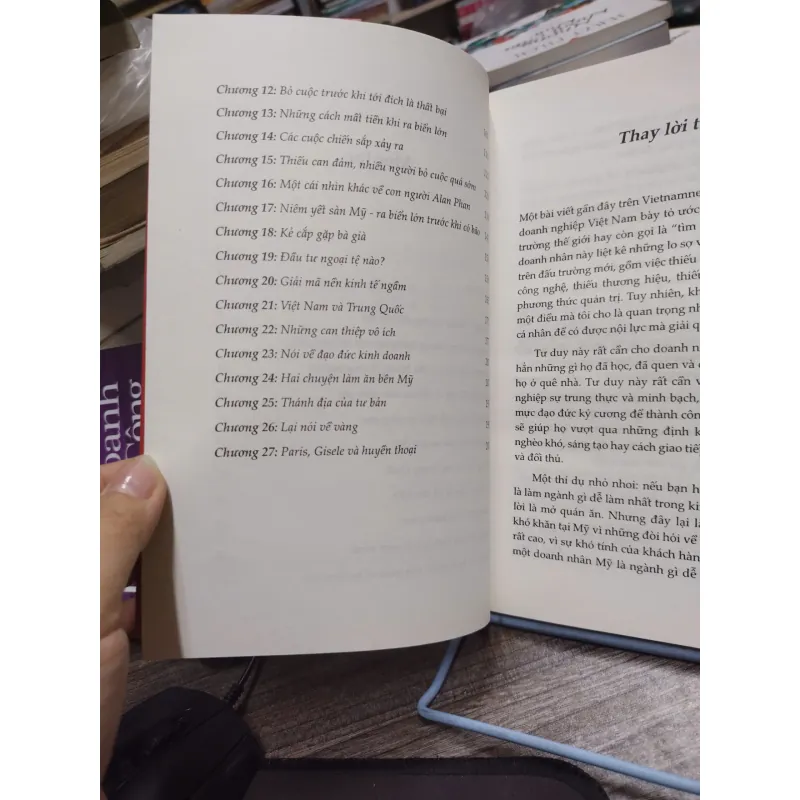 Sách: Đừng hoang tưởng về Biển lớn Tác giả: Alan Phan 606032