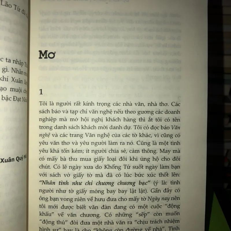 Dị nghị luận đồng chân dung - Đặng Thân 1029638