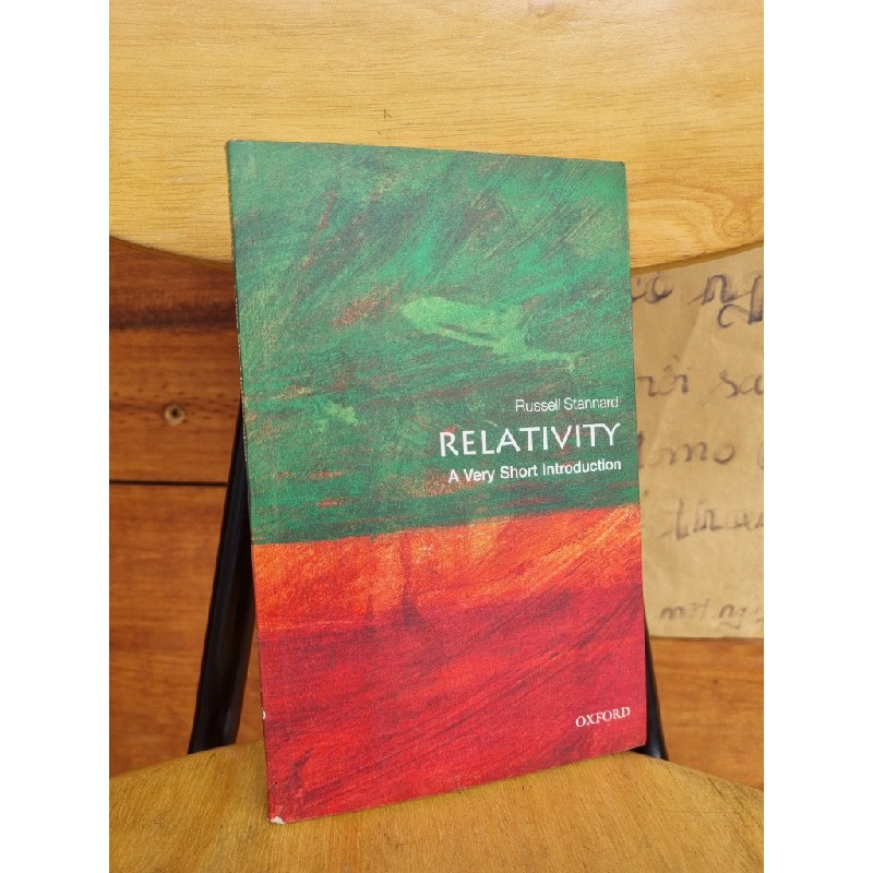 RELATIVITY : A VERY SHORT INTRODUCTION - RUSSELL STANNARD 120497