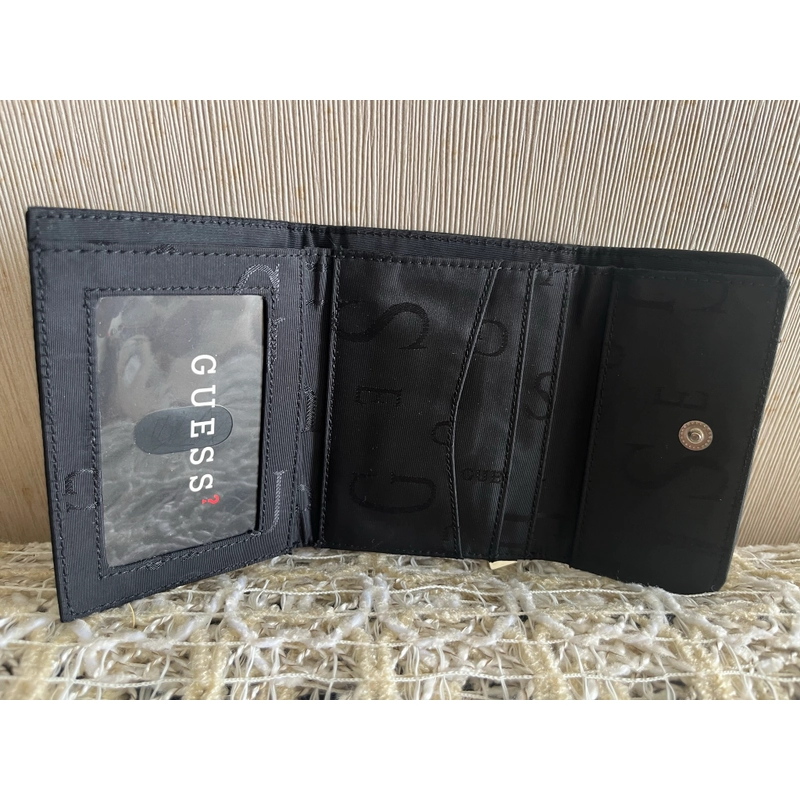Ví Guess vải dù 548357