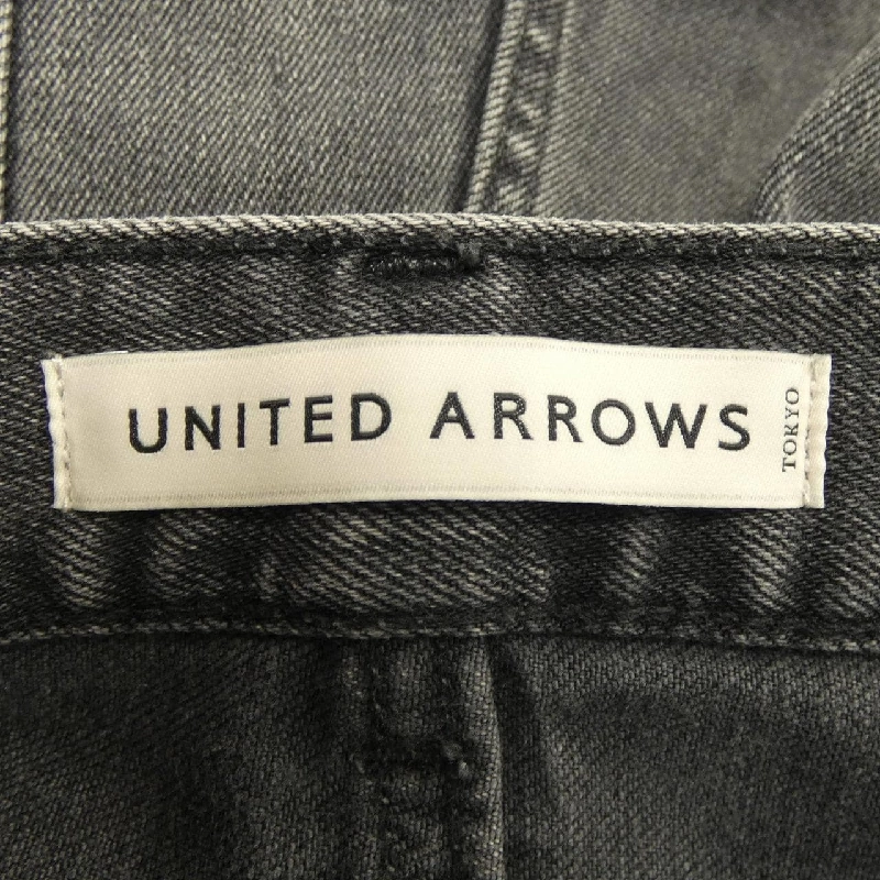 Quần jeans UNITED ARROWS - Hàng hiệu Authentic 883510