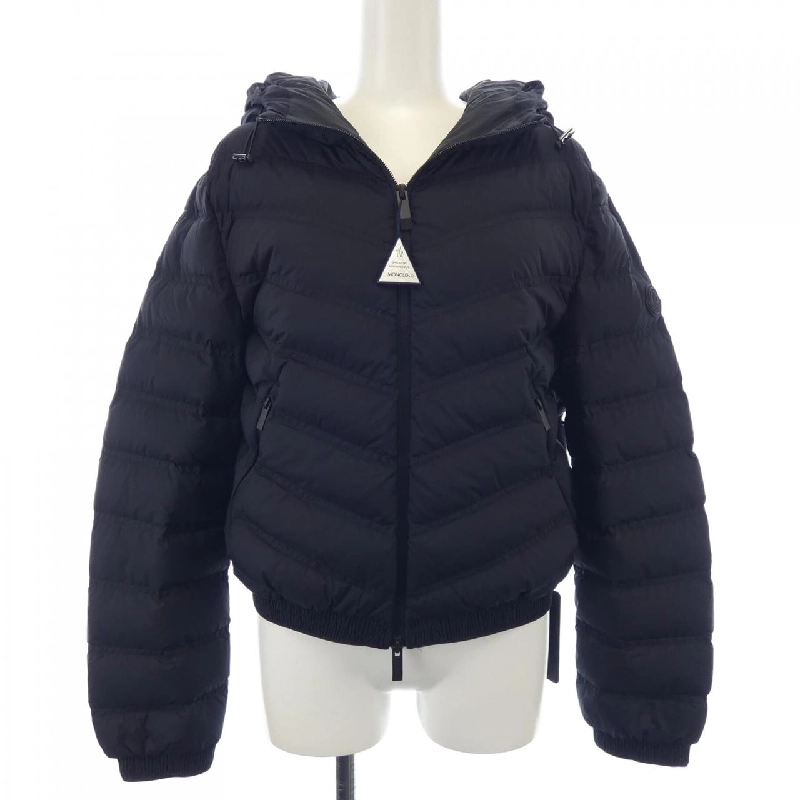 Áo khoác lông vũ MONCLER PANDELON 631356