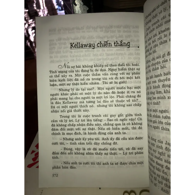 Chúa đảo xa - Victoria Holt 994657