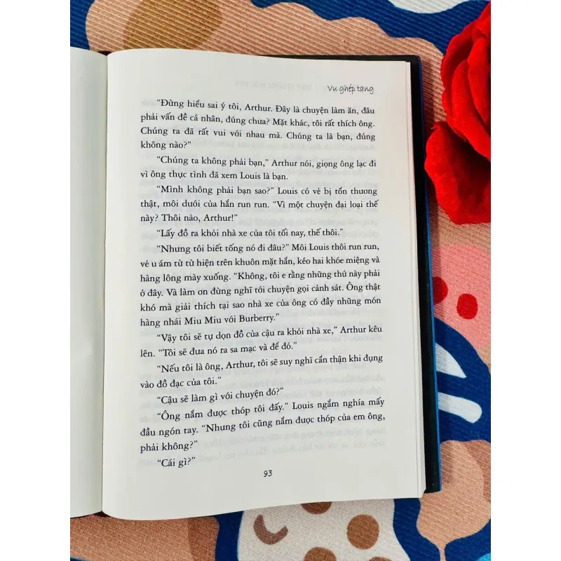 [SÁCH TẬP TRUYỆN NGẮN] NGƯỜI TỊ NẠN - VIET THANH NGUYEN - TÌNH TRẠNG TỐT 929156