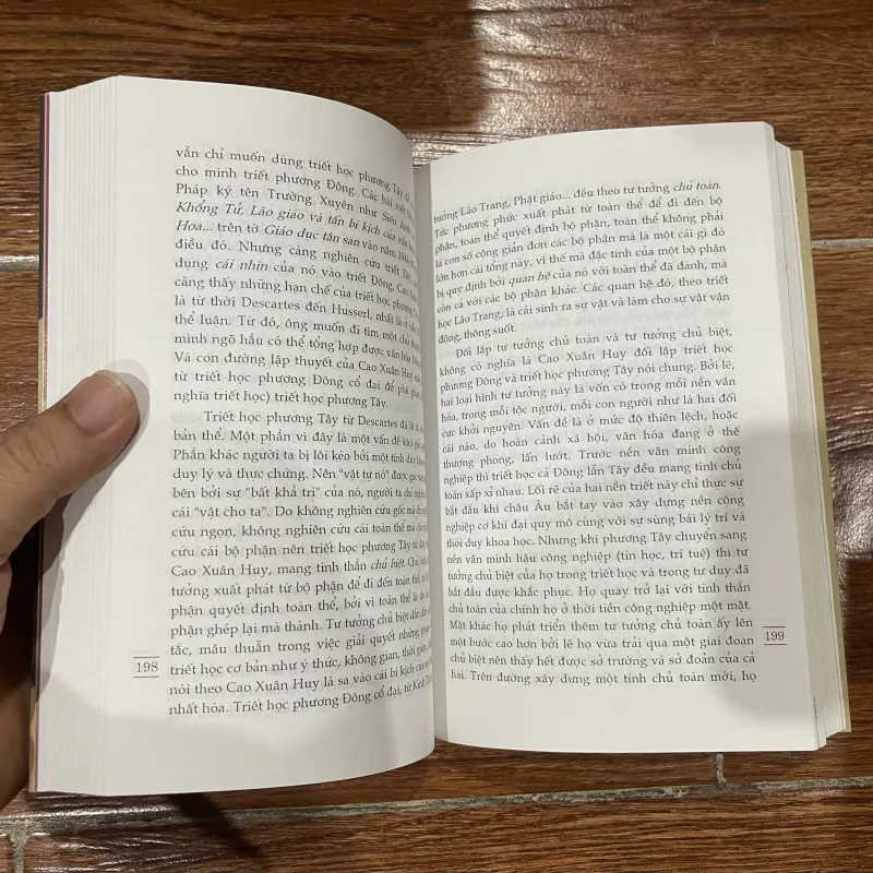 Chân trời có người bay - Đỗ Lai Thuý (8) 1004781