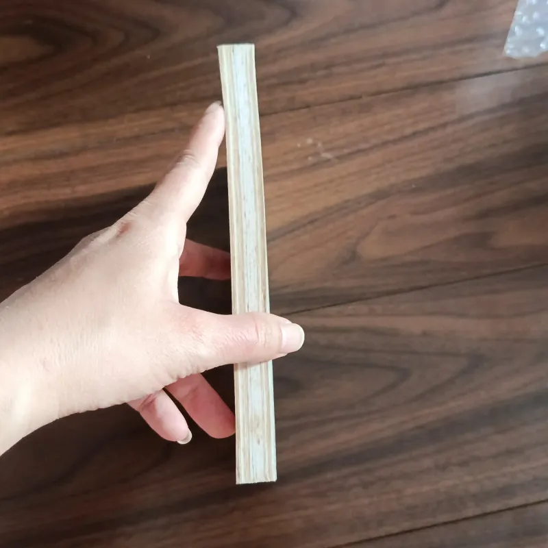 Bướm trắng (trinh thám) 763333