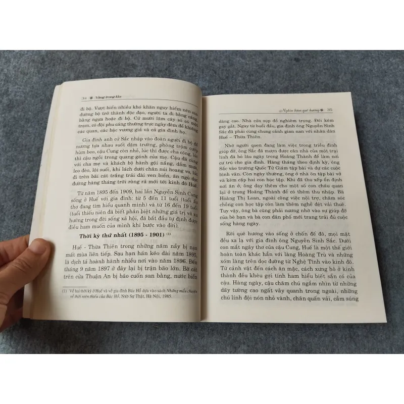 VÀNG TRONG LỬA. CHỦ TỊCH HỒ CHÍ MINH VỚI MIỀN NAM TỔ QUỐC 701054