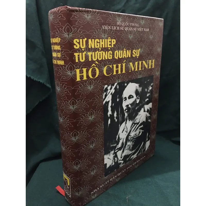 Sự nghiệp tư tưởng quân sự Hồ Chí Minh 960686