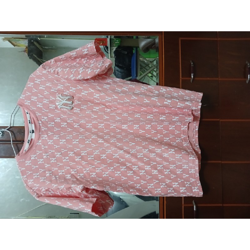 Áo Ny size M màu hồng chữ trắng đã dùng 1 lần  24772